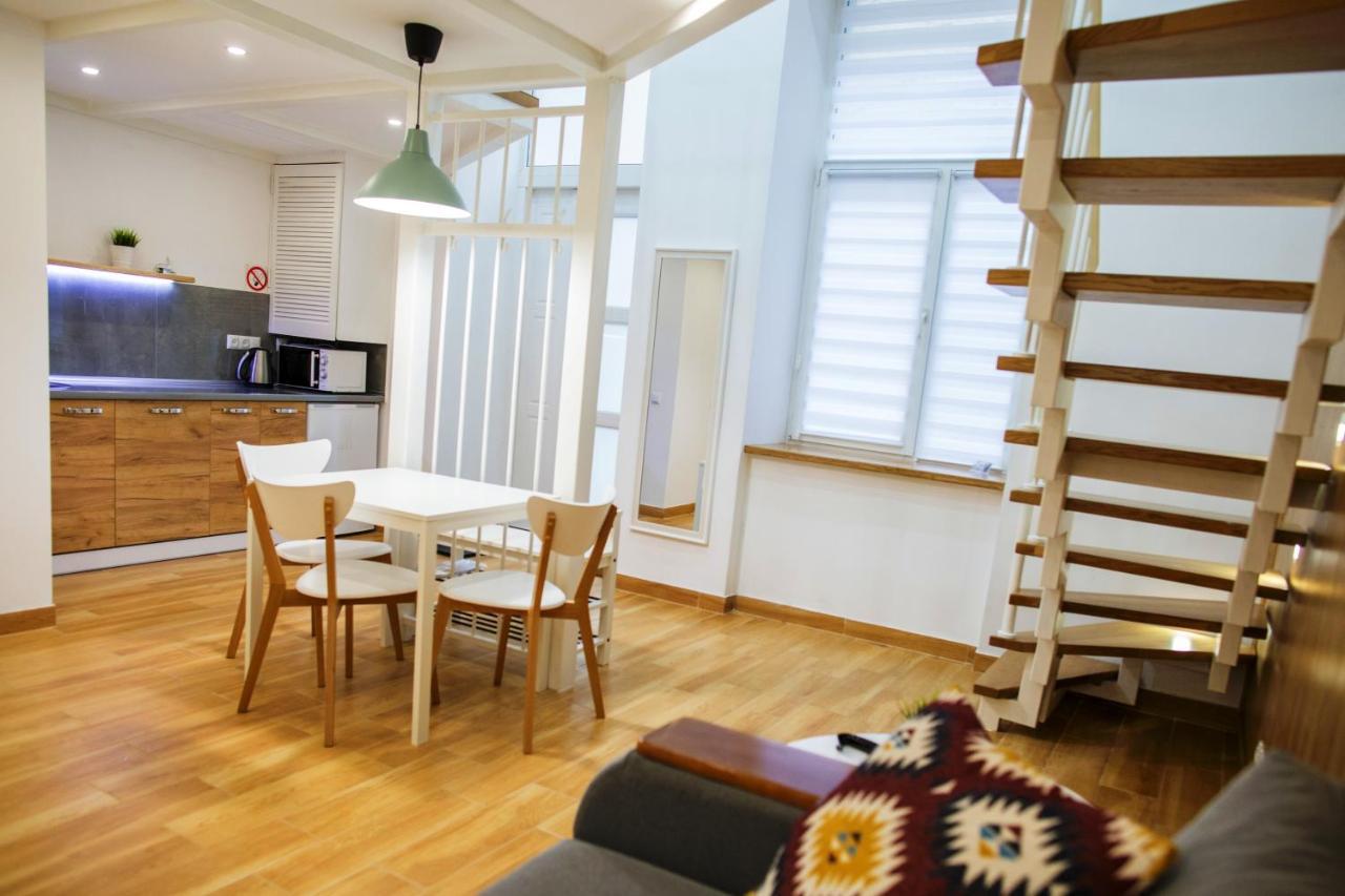 Smart City Apartament Lviv Ngoại thất bức ảnh
